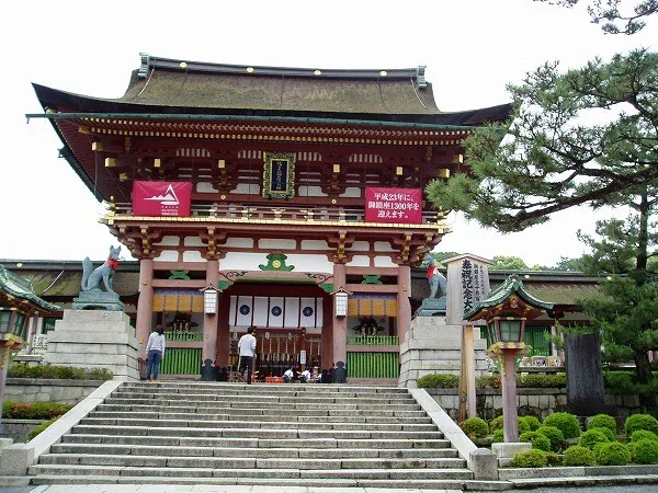 京都伏見稲荷